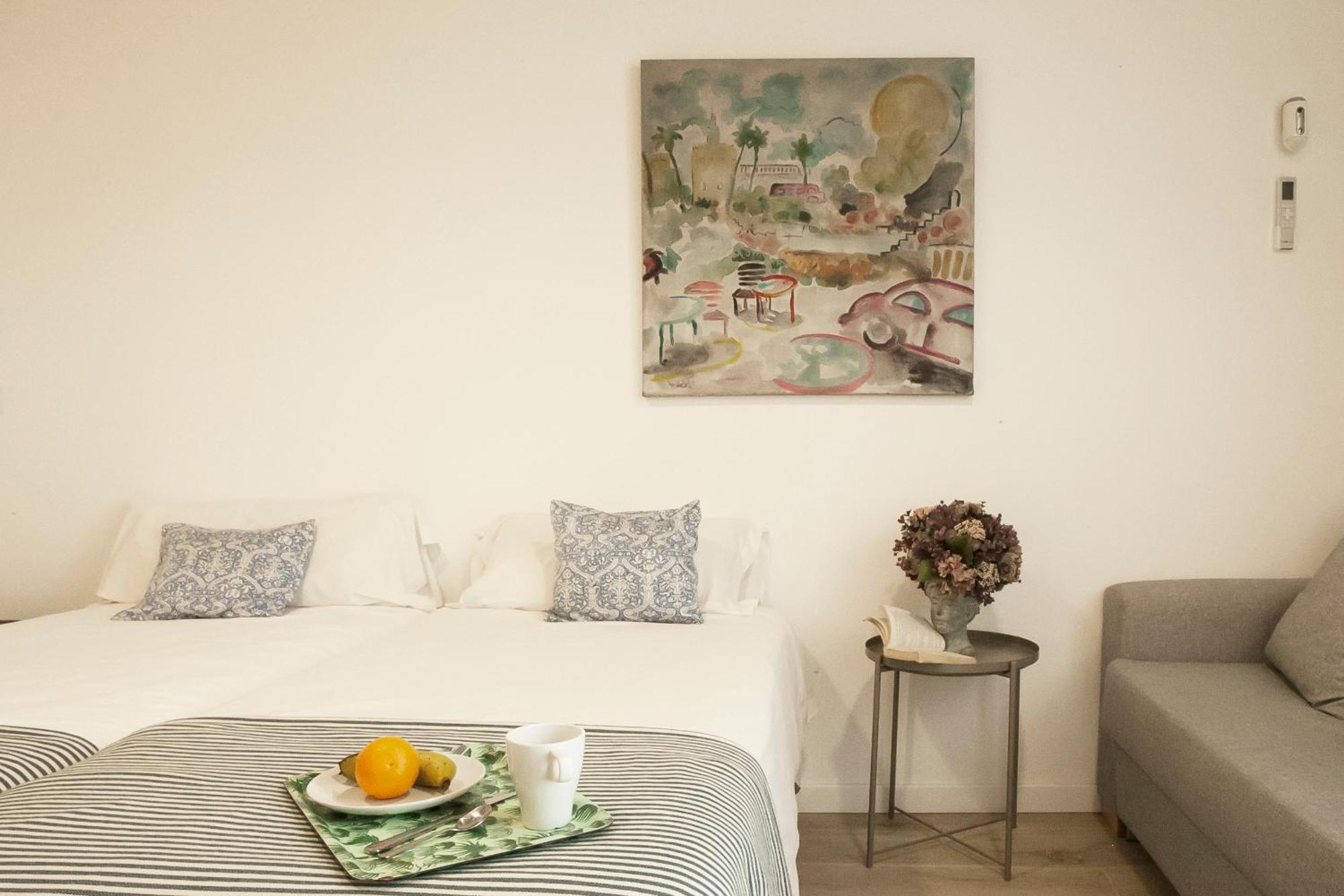 Apartamentos Rg Hospital Valme Севілья Екстер'єр фото
